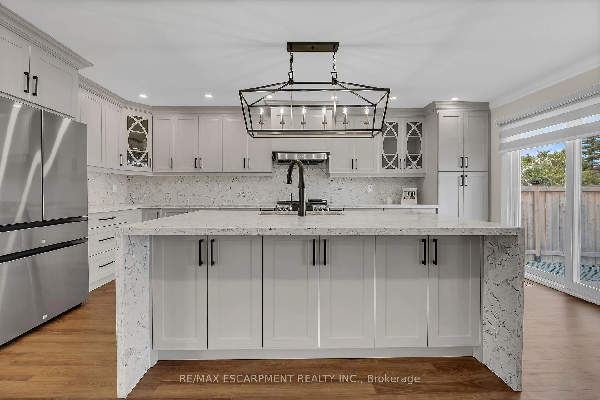 Photo 3 of 125 Valera Drive, Hamilton, Stoney Creek — HOMEH