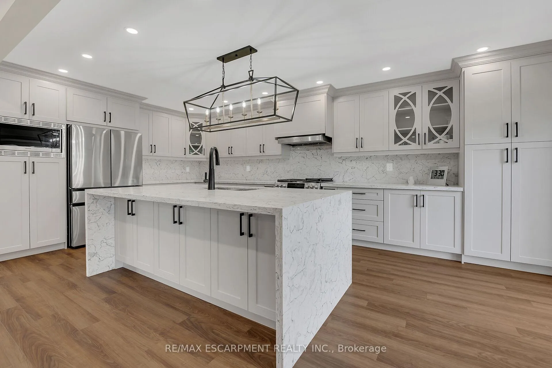 Photo 4 of 125 Valera Drive, Hamilton, Stoney Creek — HOMEH