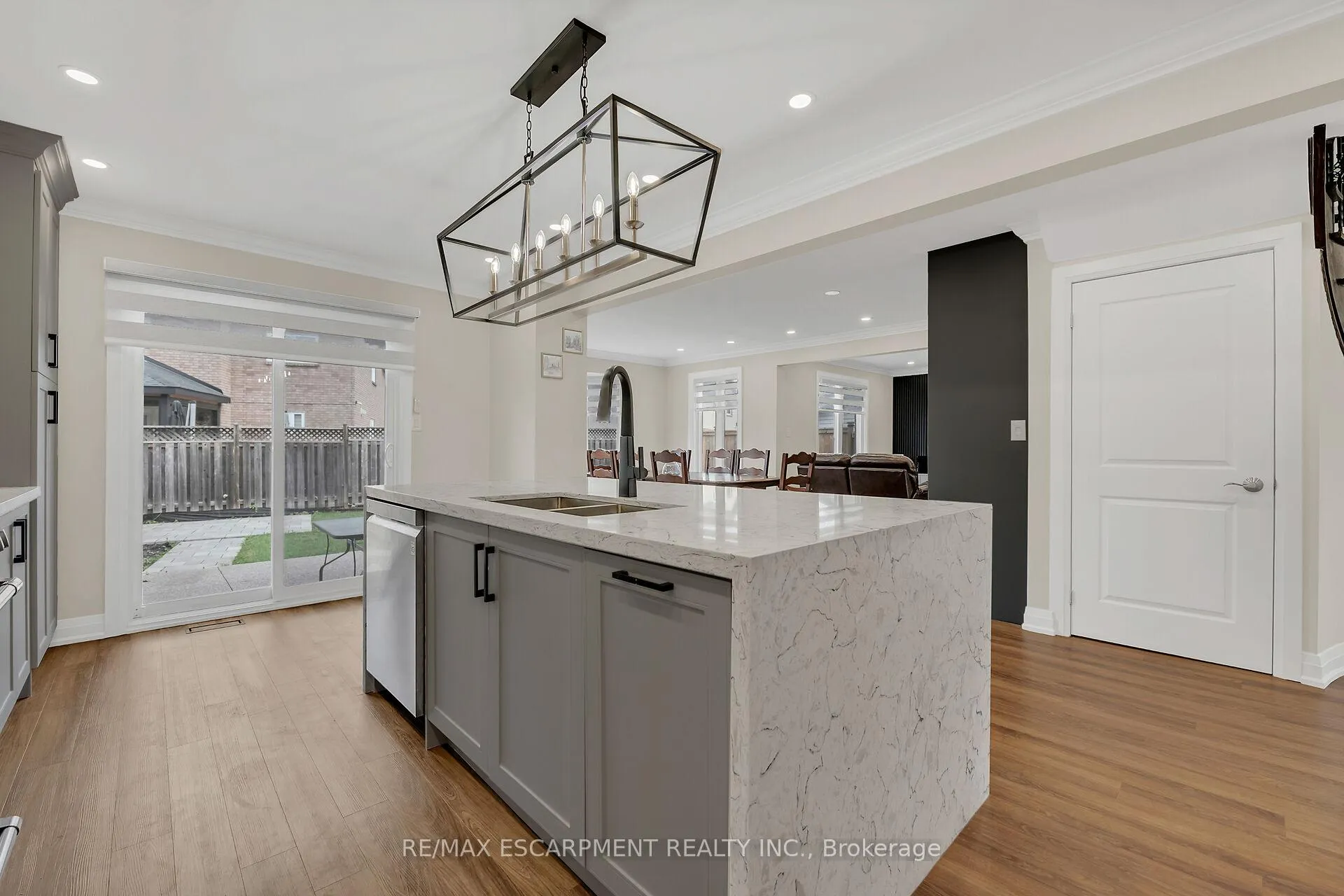 Photo 6 of 125 Valera Drive, Hamilton, Stoney Creek — HOMEH