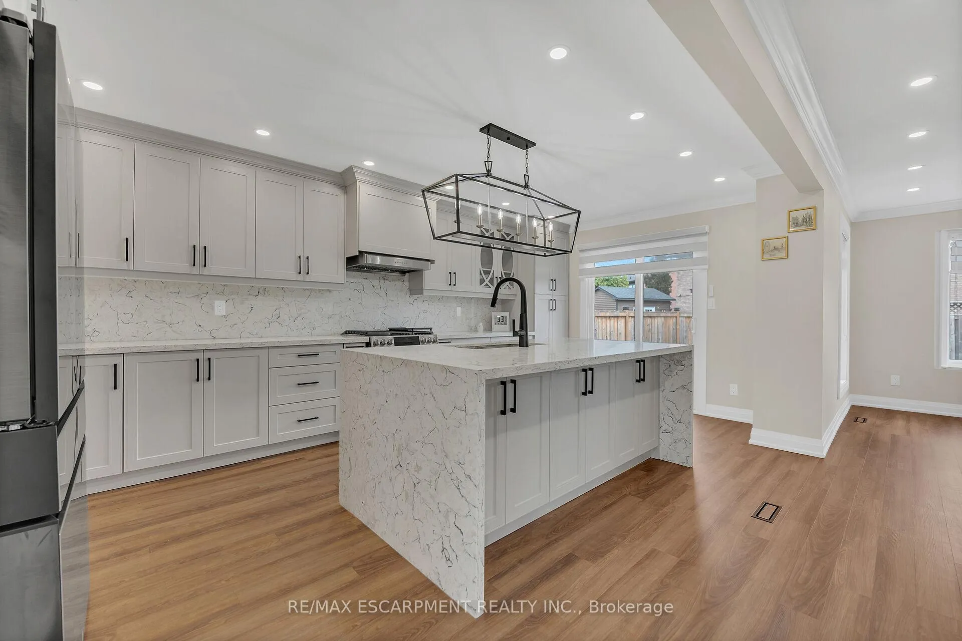 Photo 7 of 125 Valera Drive, Hamilton, Stoney Creek — HOMEH