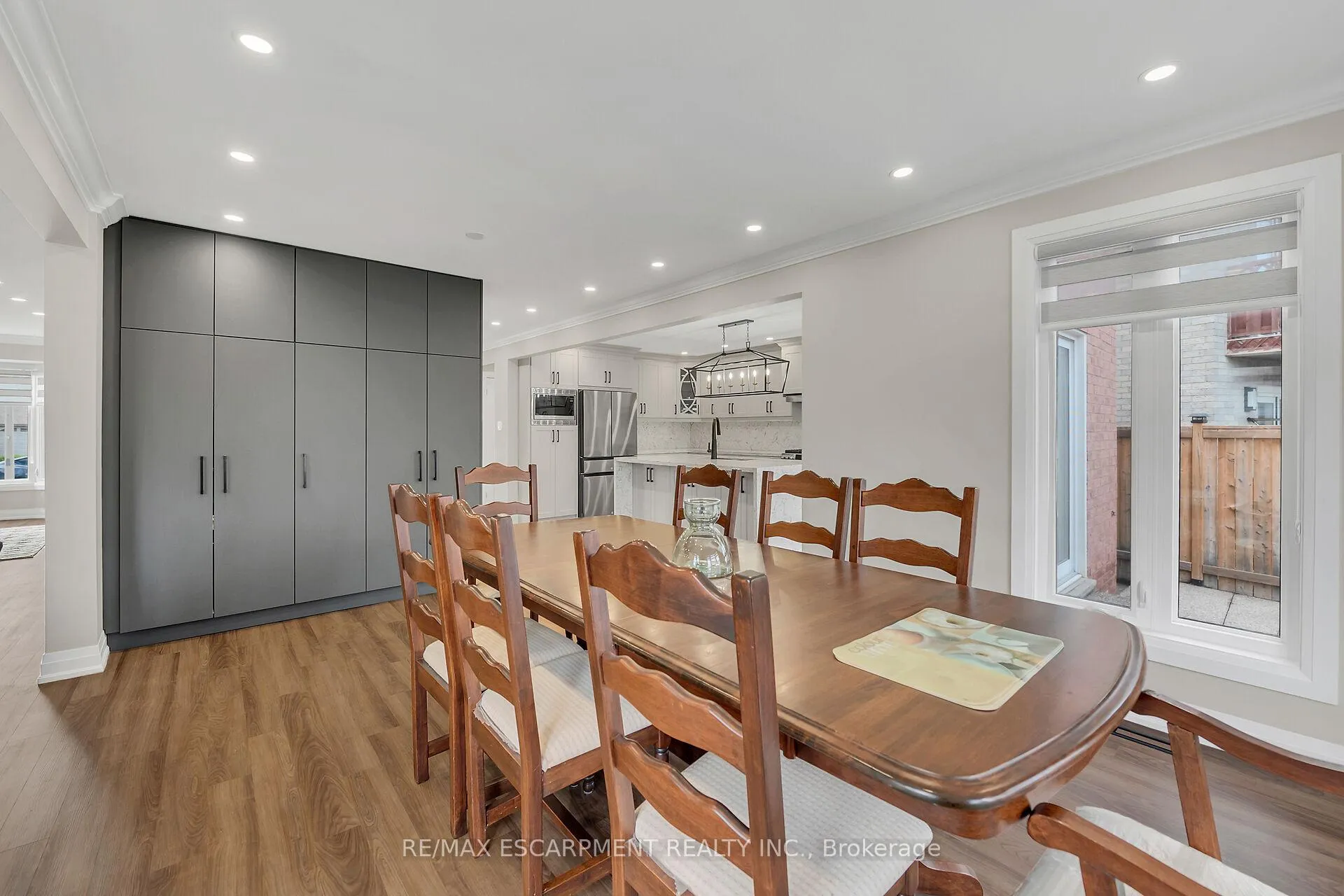 Photo 10 of 125 Valera Drive, Hamilton, Stoney Creek — HOMEH