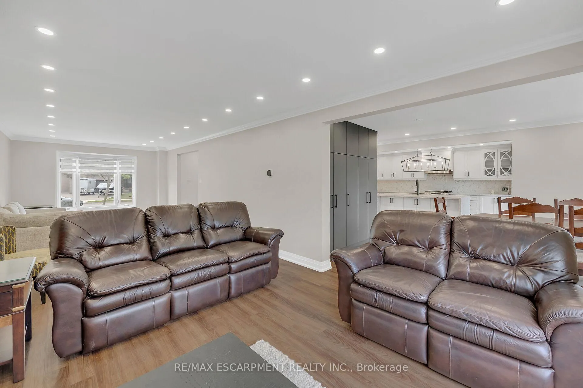 Photo 14 of 125 Valera Drive, Hamilton, Stoney Creek — HOMEH