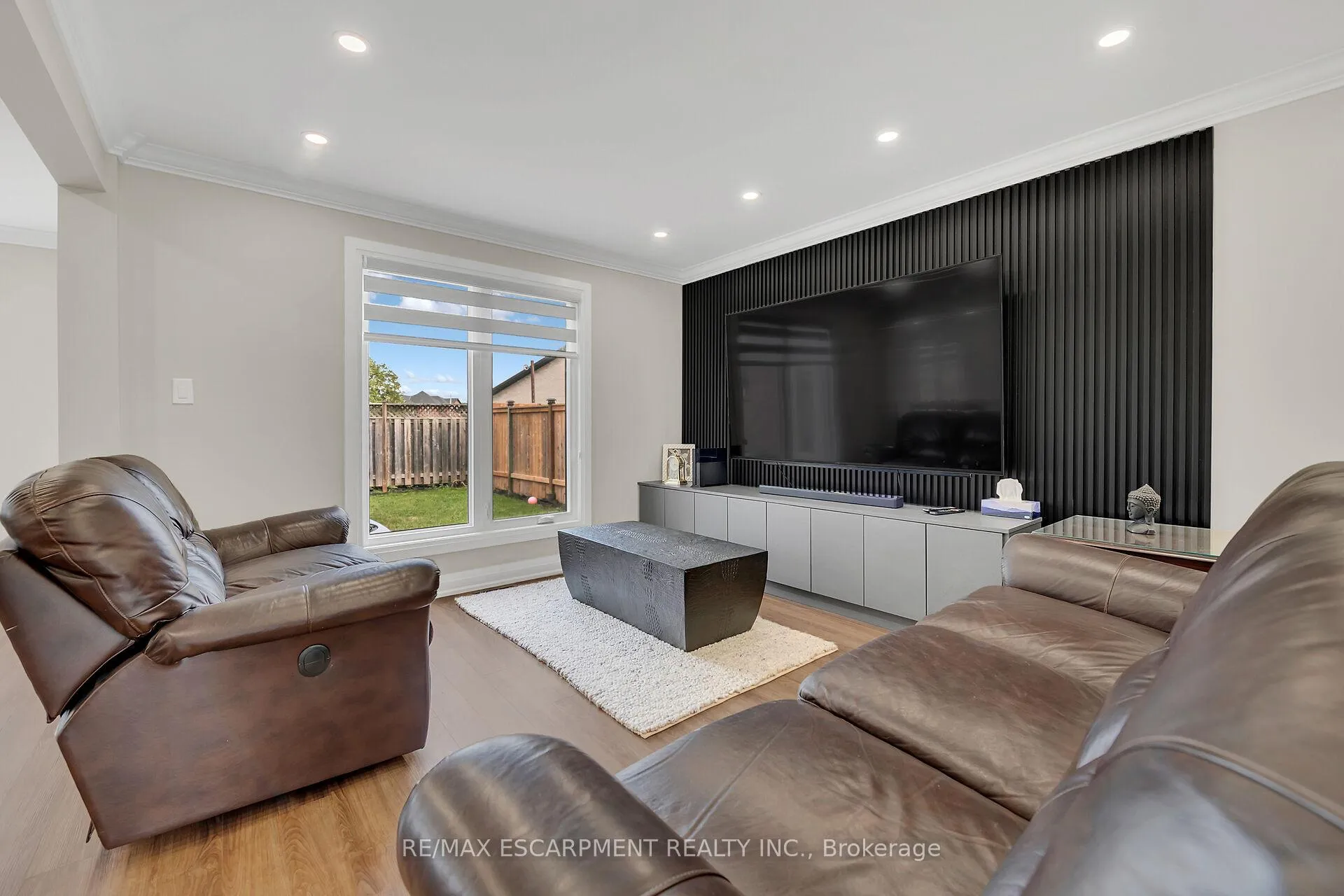 Photo 15 of 125 Valera Drive, Hamilton, Stoney Creek — HOMEH