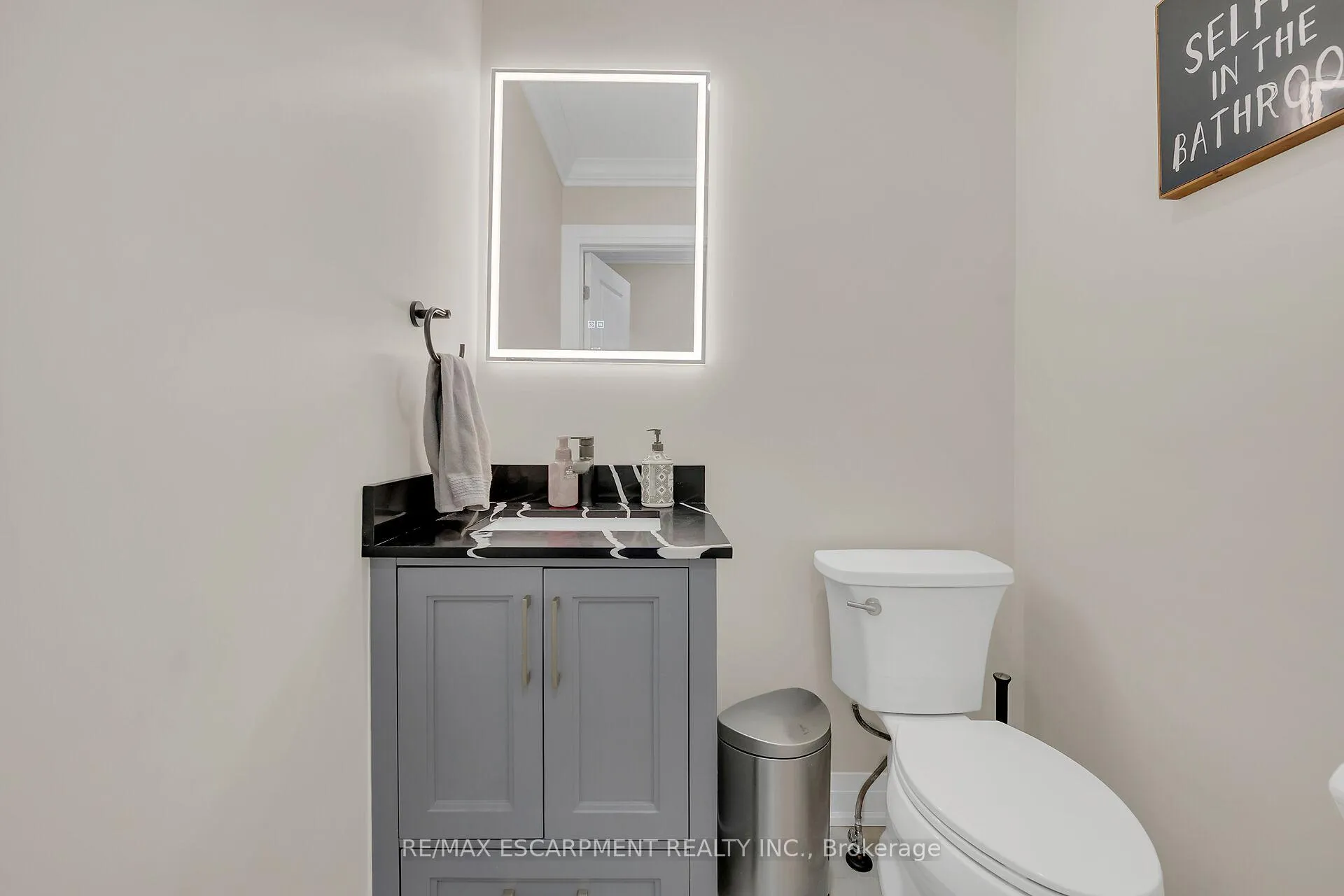 Photo 22 of 125 Valera Drive, Hamilton, Stoney Creek — HOMEH