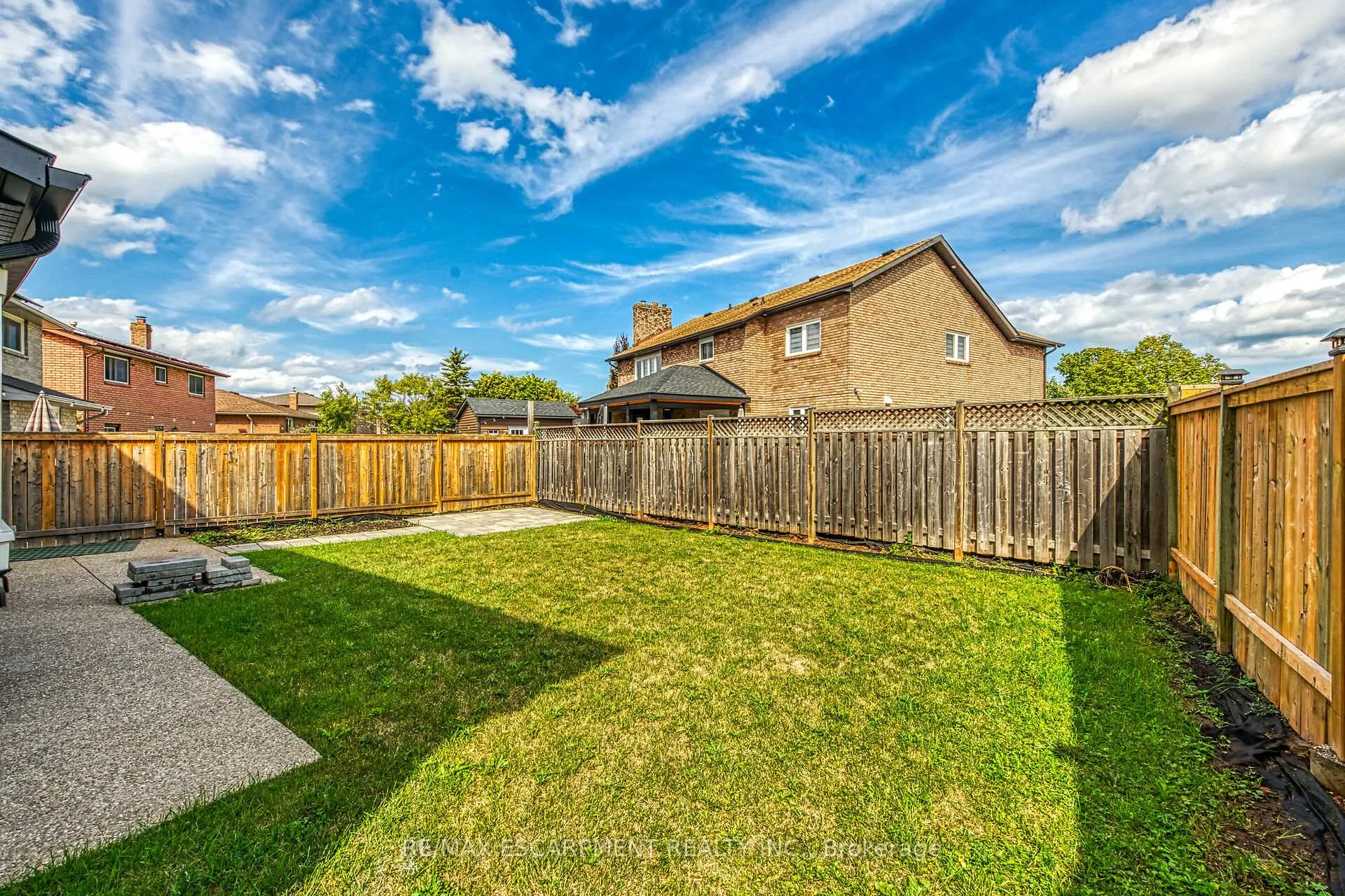 Photo 50 of 125 Valera Drive, Hamilton, Stoney Creek — HOMEH