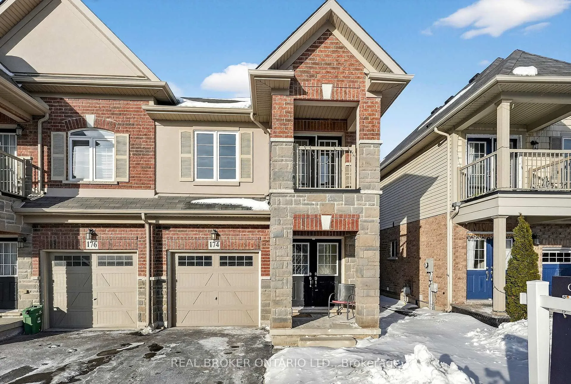 Photo 2 of 174 Lormont Boulevard, Hamilton, Stoney Creek Mountain — HOMEH