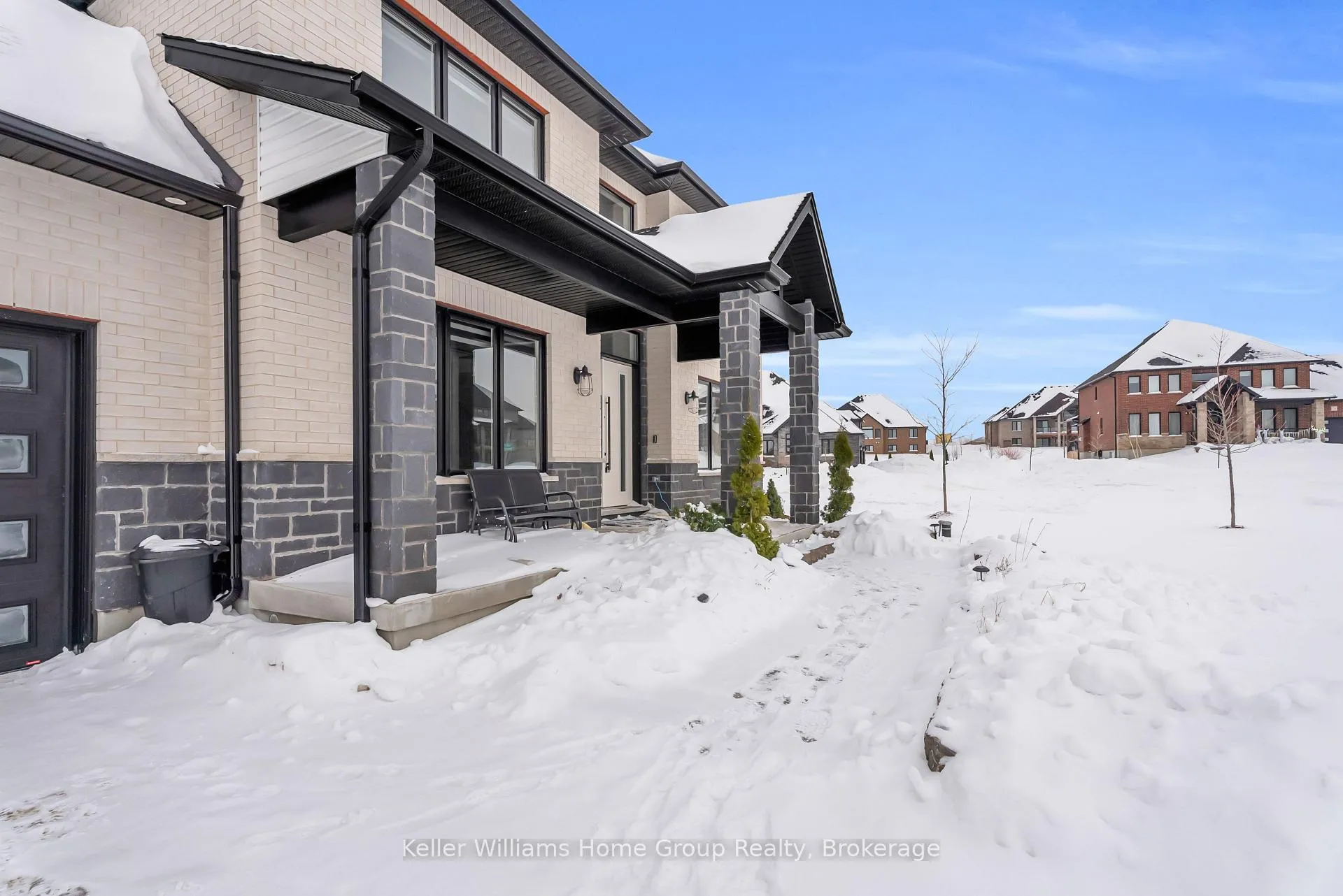 Photo 2 of 18 Broughton Street, Erin, Rural Erin — HOMEH