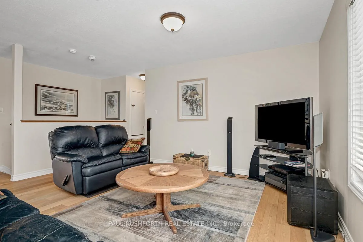 Photo 8 of 22 Code Crescent, Smiths Falls — HOMEH