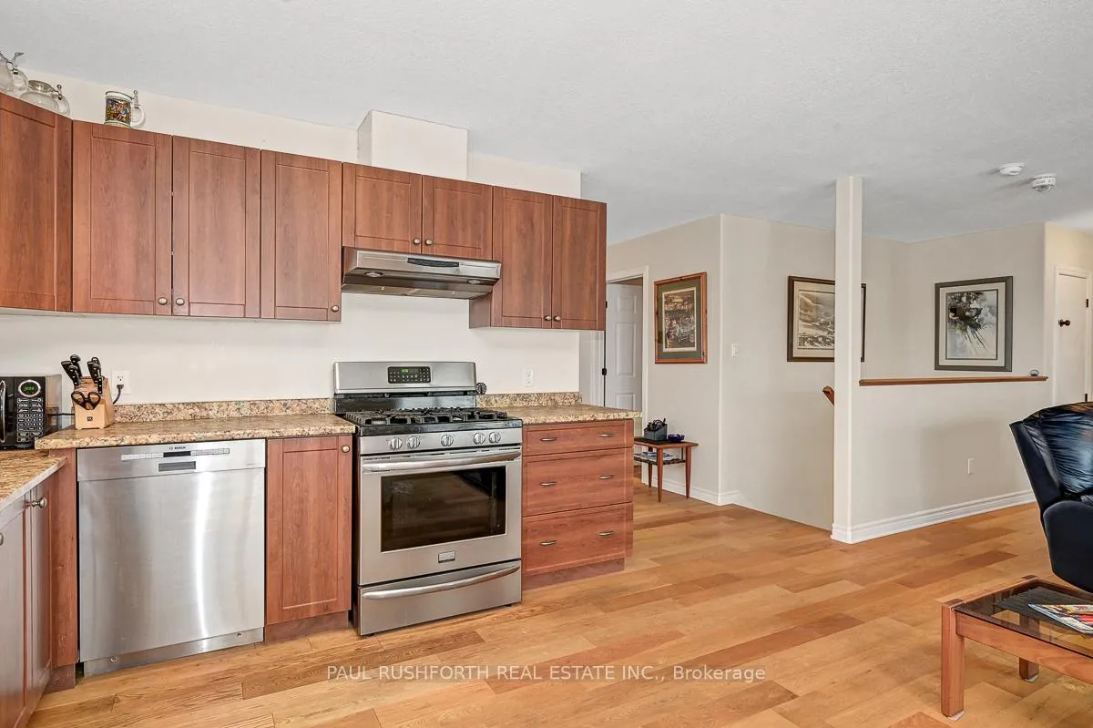 Photo 11 of 22 Code Crescent, Smiths Falls — HOMEH