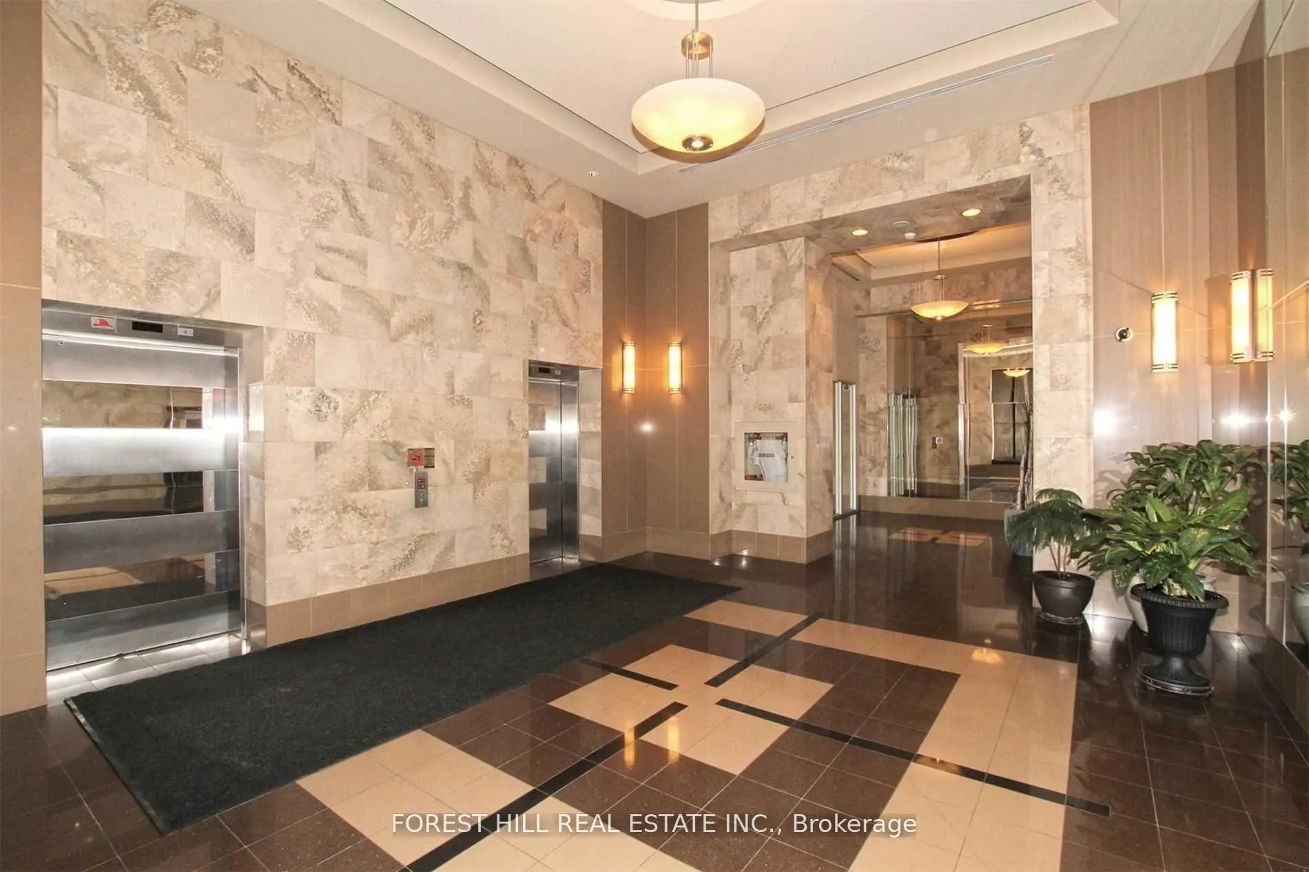Photo 3 of Unit 3515, 8 Park Road, Toronto, Rosedale-Moore Park — HOMEH