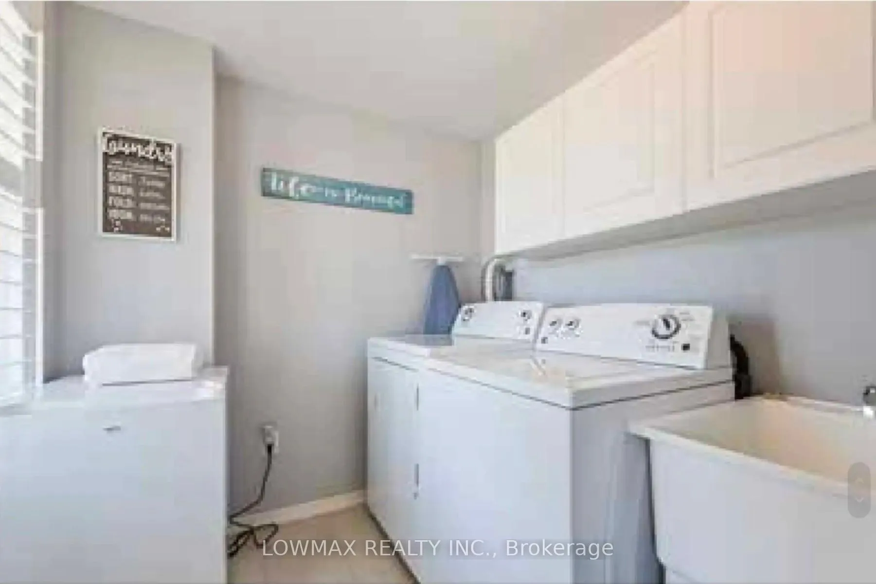 Photo 17 of 854 Audley Road N, Ajax, Central East — HOMEH