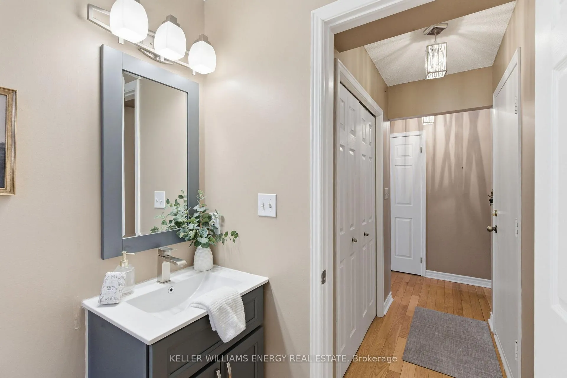 Photo 23 of 979 Peggoty Circle, Oshawa, Eastdale — HOMEH