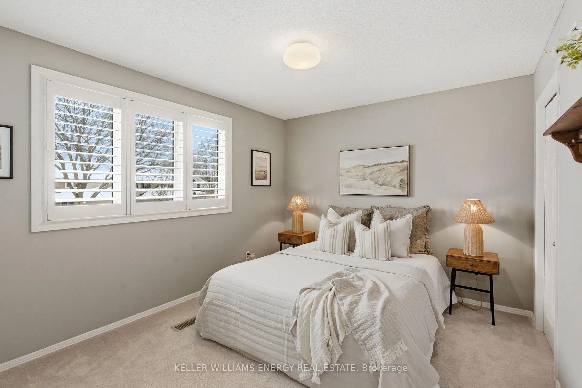 Photo 30 of 979 Peggoty Circle, Oshawa, Eastdale — HOMEH