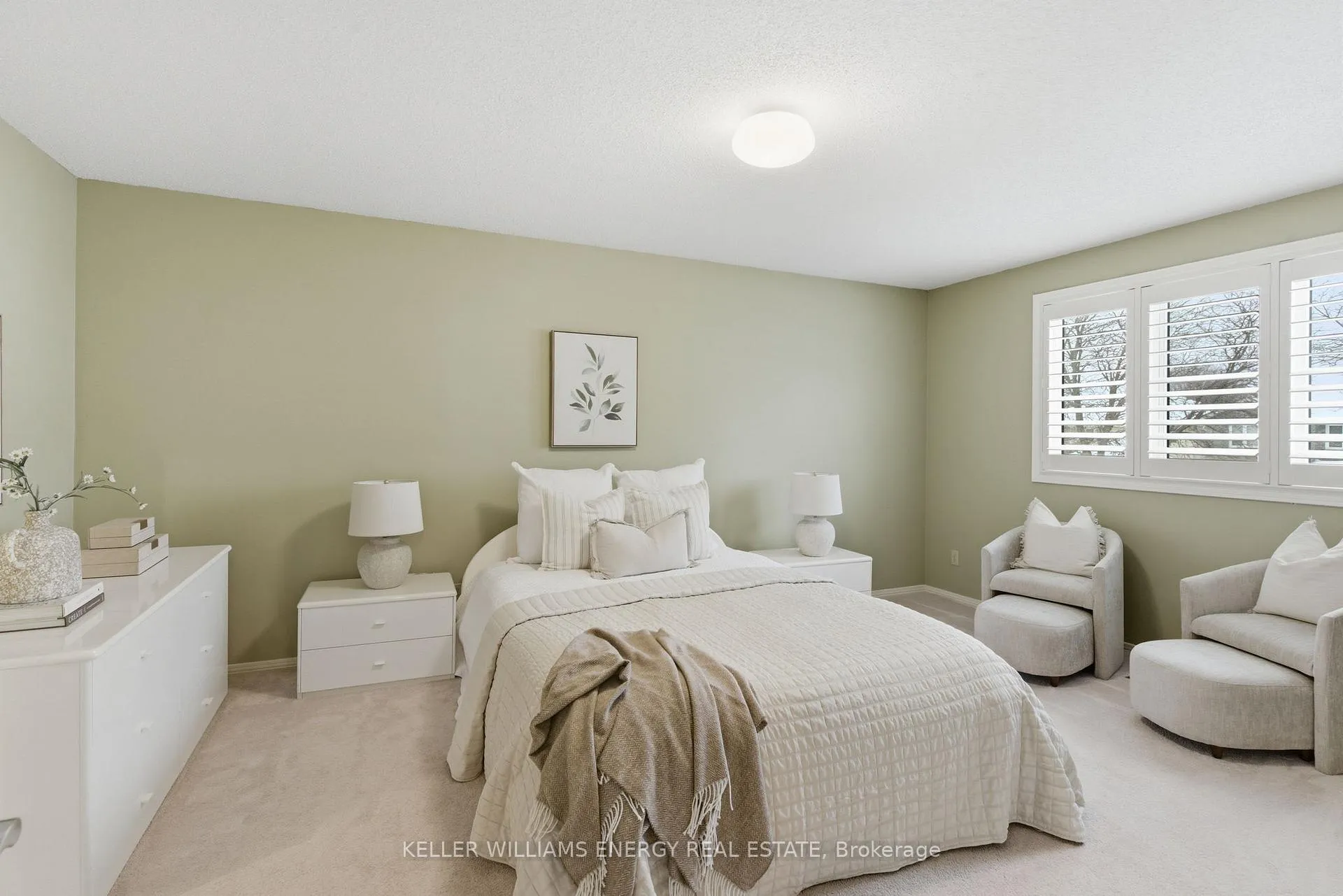Photo 32 of 979 Peggoty Circle, Oshawa, Eastdale — HOMEH
