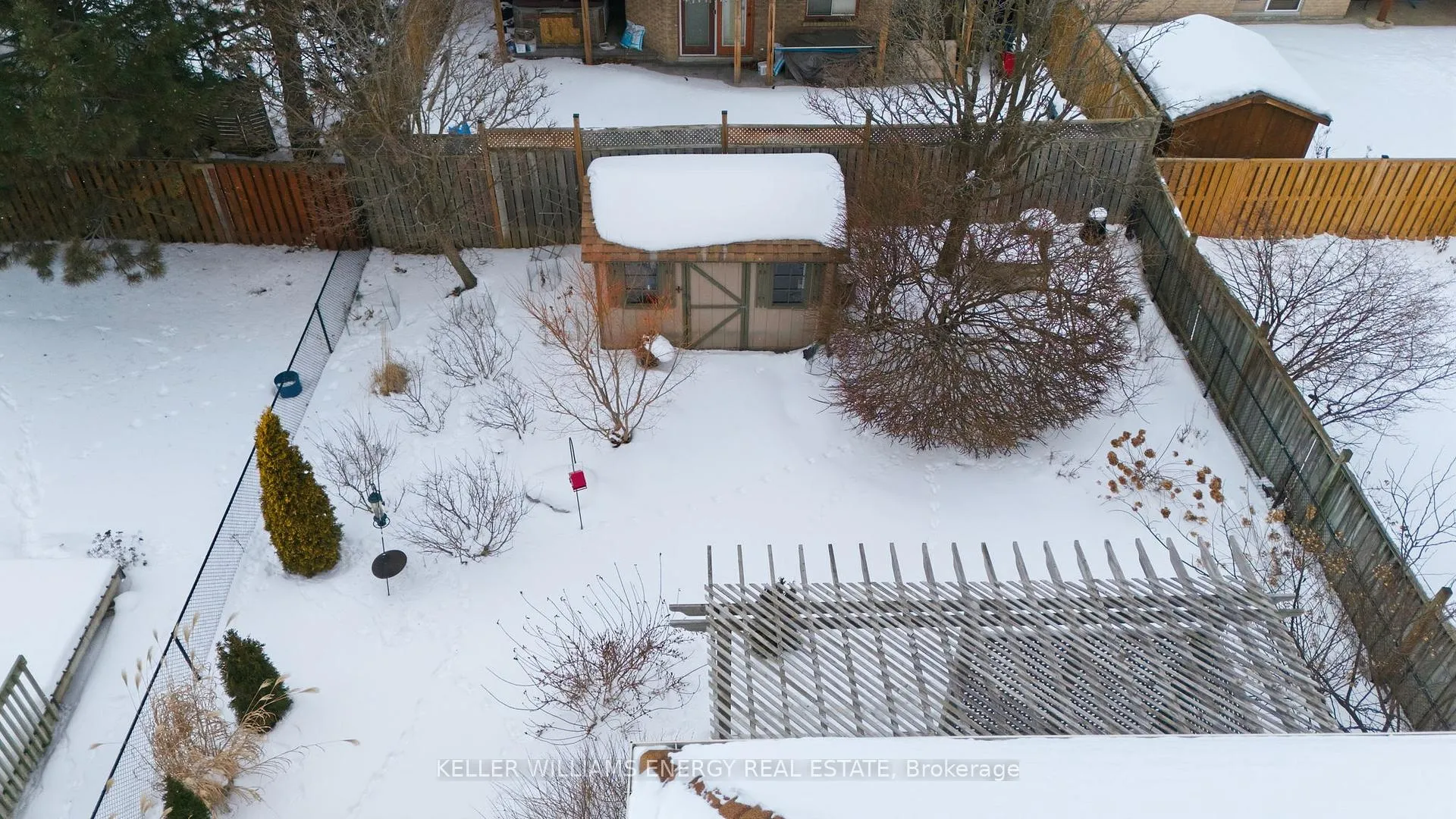 Photo 43 of 979 Peggoty Circle, Oshawa, Eastdale — HOMEH