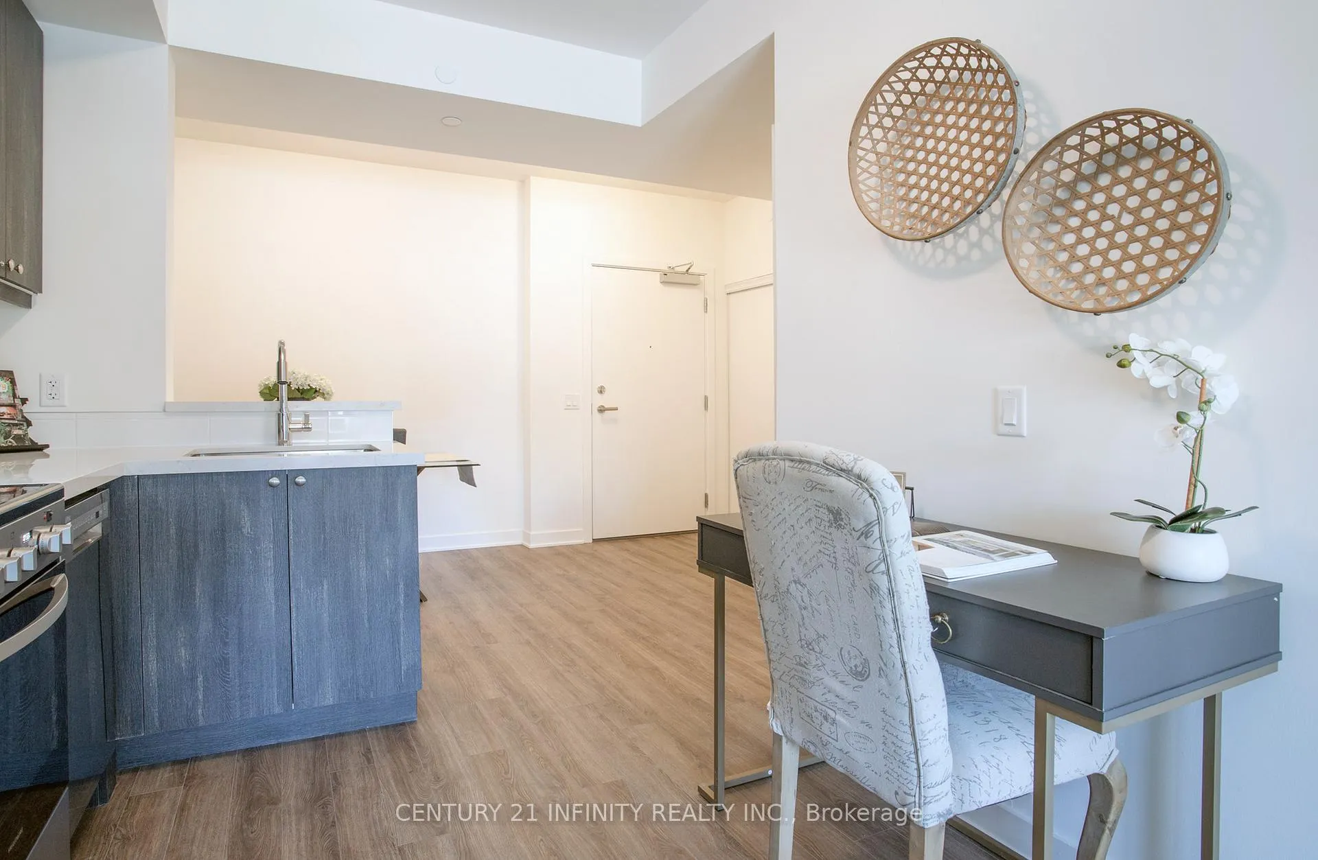 Photo 8 of Unit 218, 51 Clarington Boulevard, Clarington, Bowmanville — HOMEH