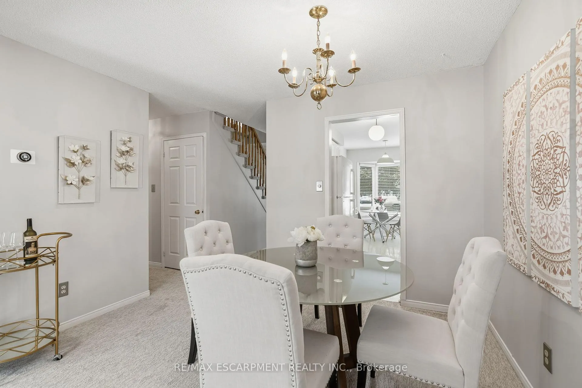 Photo 7 of 2047 Chrisdon Road, Burlington, Headon — HOMEH
