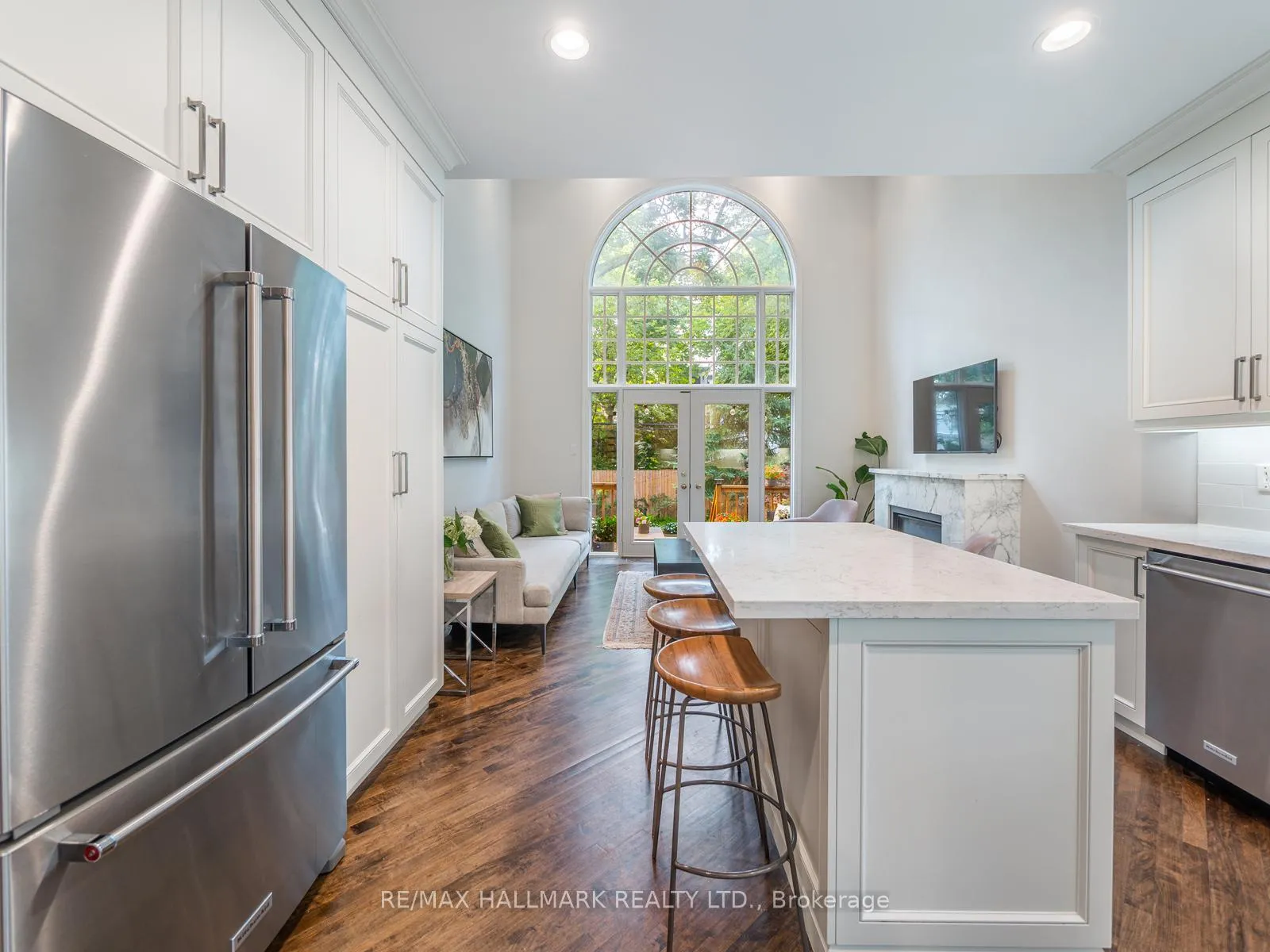 Photo 17 of 74 Macpherson Avenue, Toronto, The Annex — HOMEH