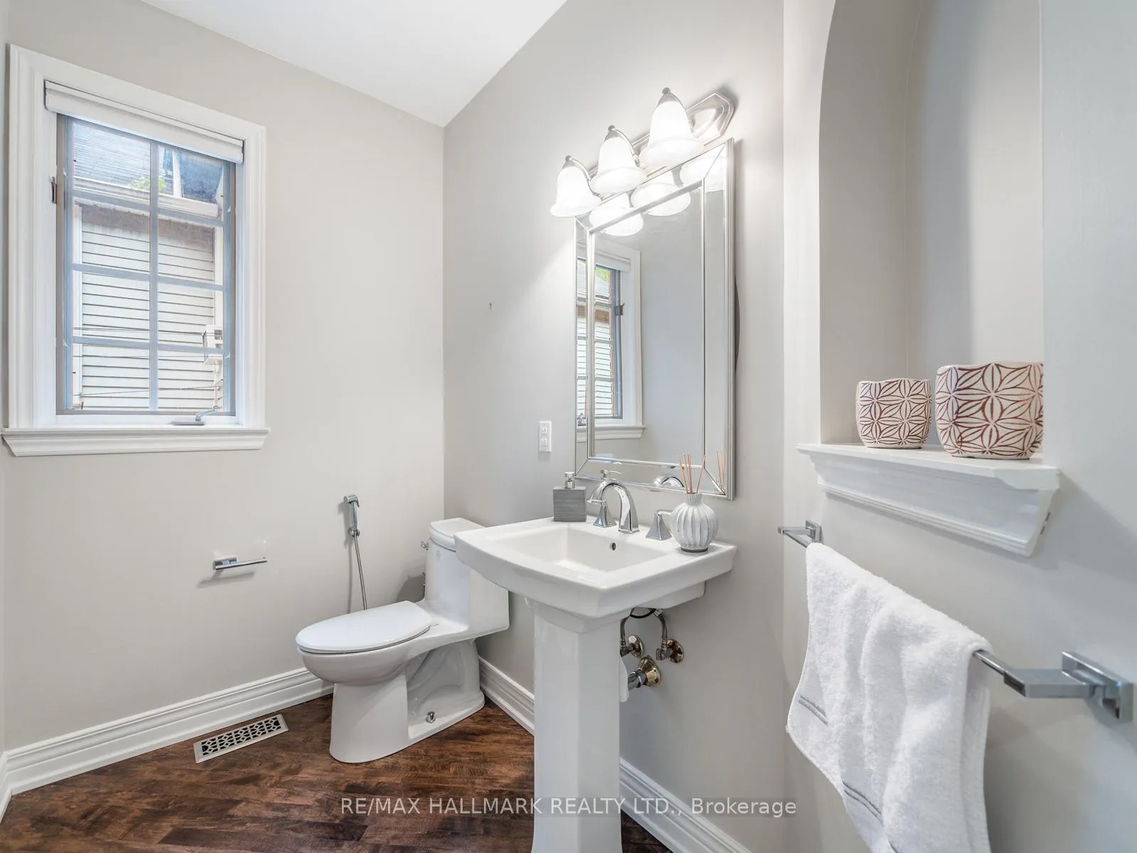 Photo 24 of 74 Macpherson Avenue, Toronto, The Annex — HOMEH