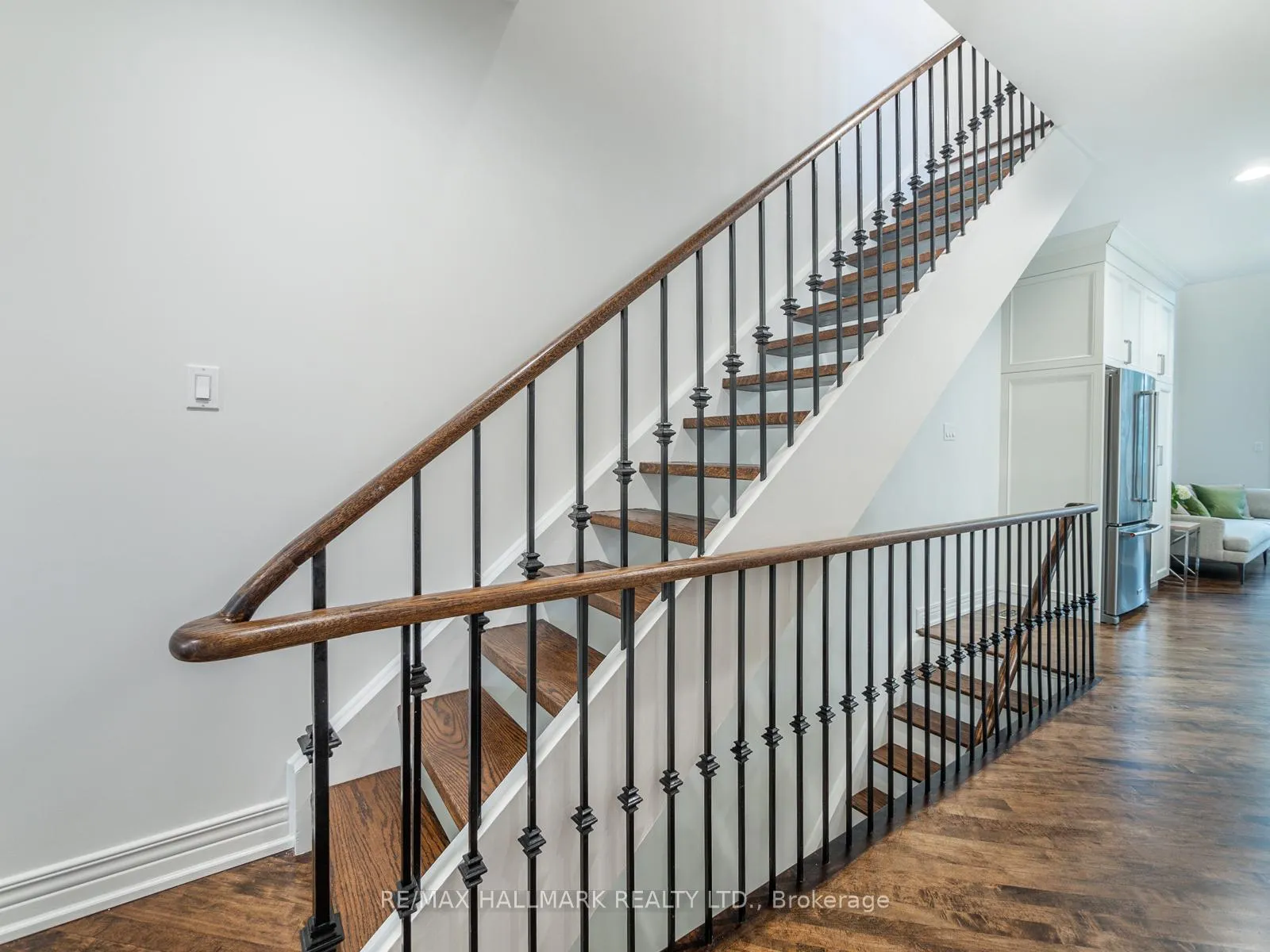 Photo 25 of 74 Macpherson Avenue, Toronto, The Annex — HOMEH