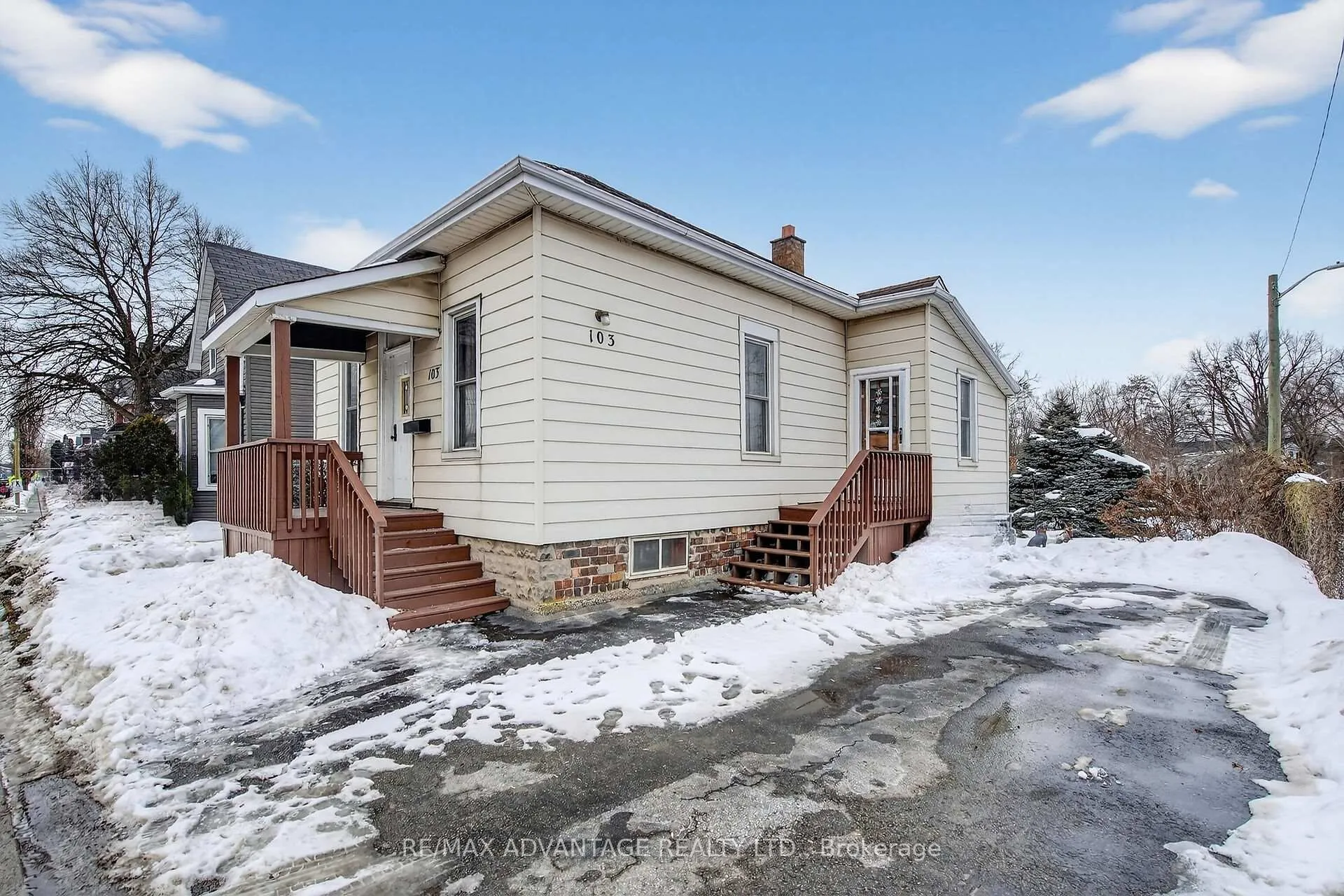 Photo 27 of 103 Scott Street, St. Thomas — HOMEH