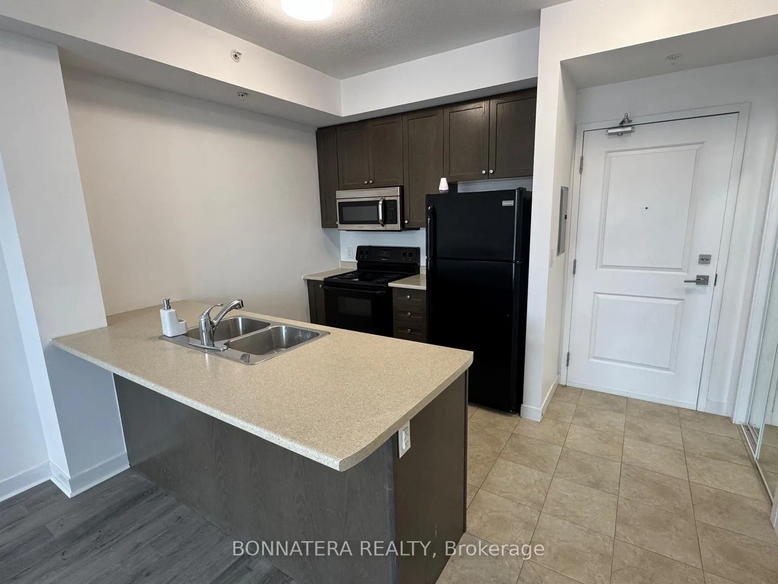 Photo 8 of Unit 209, 5010 Corporate Drive, Burlington, Uptown — HOMEH
