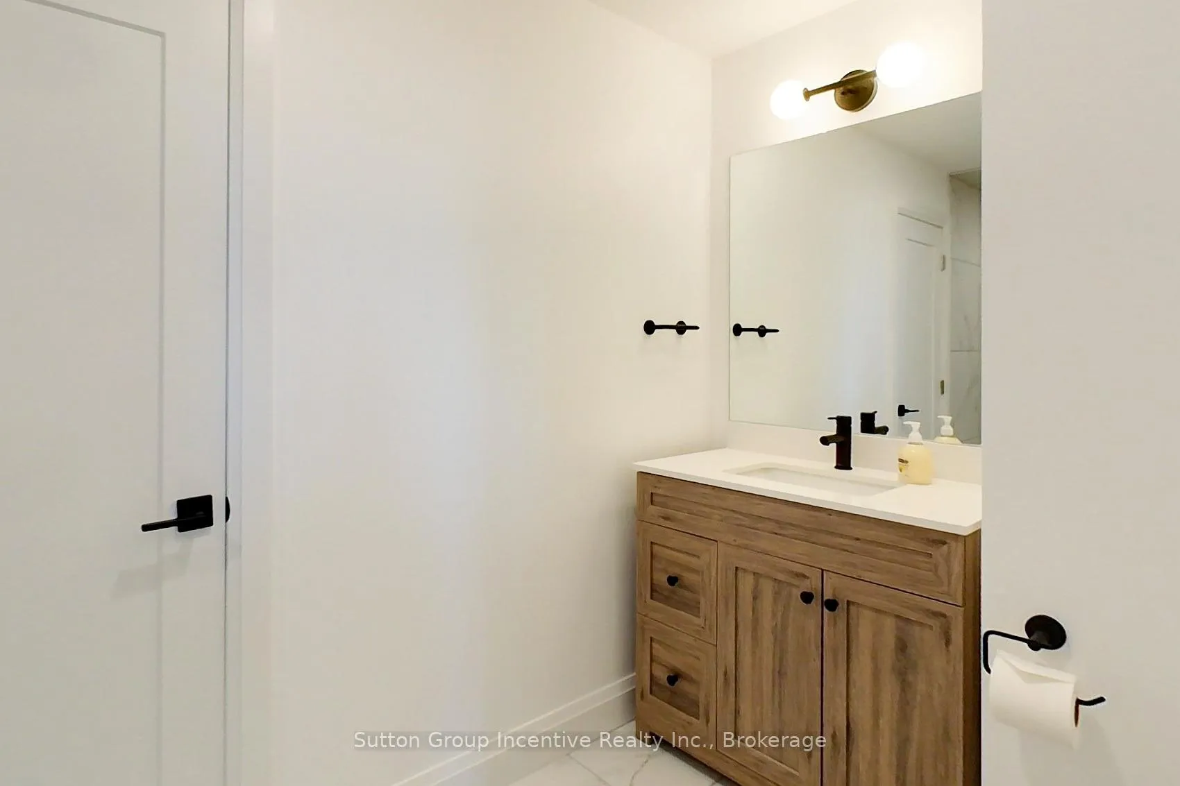 Photo 23 of Unit A15, 130 Arlberg Crescent, Blue Mountains — HOMEH