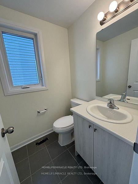 Photo 5 of 30 Oakmont Drive, Loyalist, Bath — HOMEH