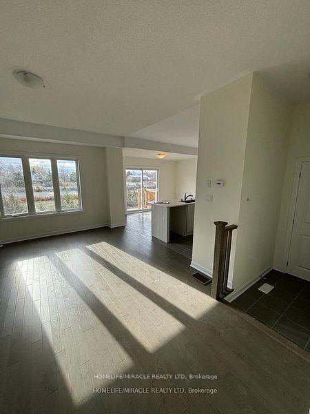 Photo 6 of 30 Oakmont Drive, Loyalist, Bath — HOMEH