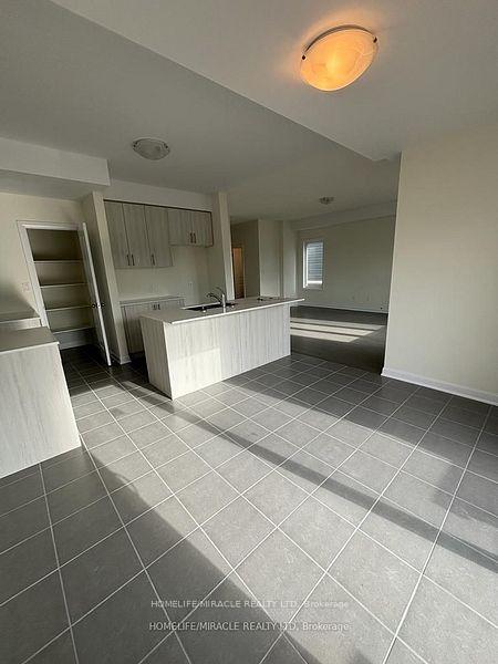 Photo 14 of 30 Oakmont Drive, Loyalist, Bath — HOMEH