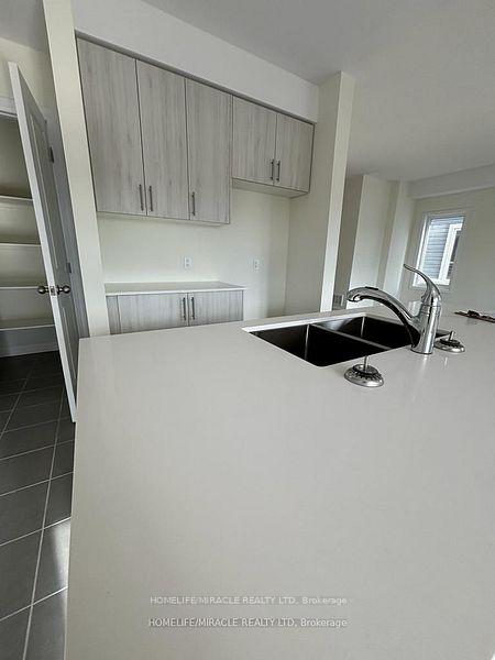 Photo 15 of 30 Oakmont Drive, Loyalist, Bath — HOMEH
