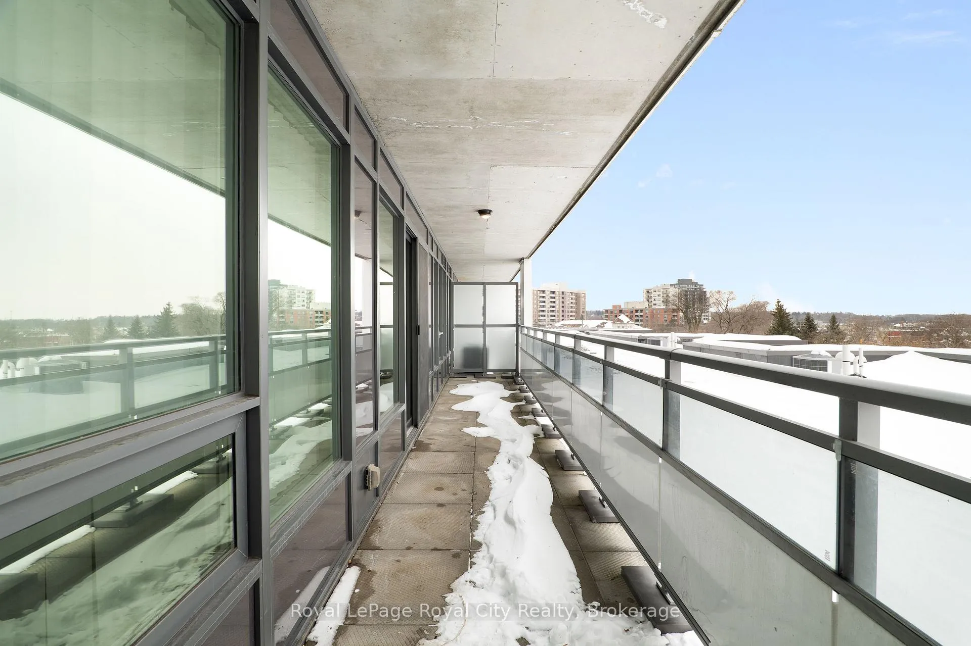 Photo 18 of Unit #406, 53 Arthur Street, Guelph, St. Patrick's Ward — HOMEH
