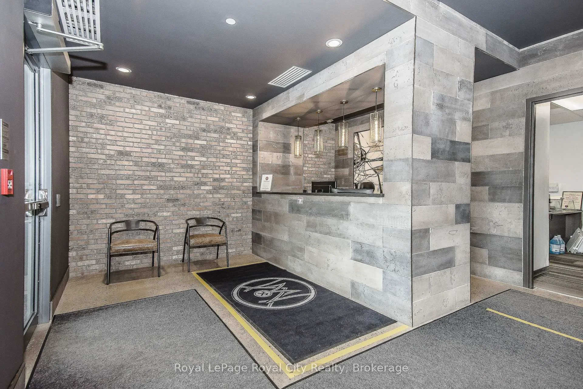 Photo 20 of Unit #406, 53 Arthur Street, Guelph, St. Patrick's Ward — HOMEH