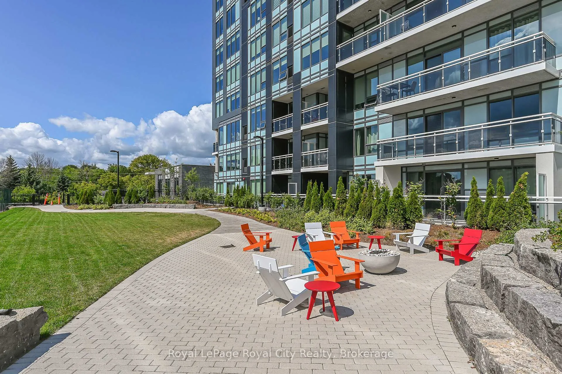 Photo 40 of Unit #406, 53 Arthur Street, Guelph, St. Patrick's Ward — HOMEH