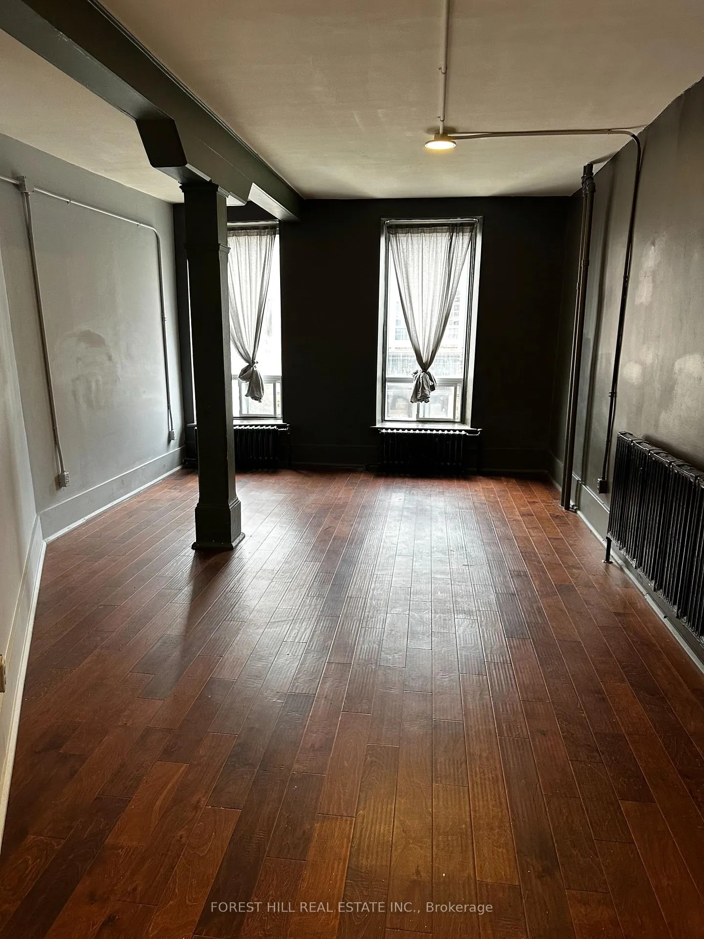 Photo 4 of Unit 2, 275 Front Street, Belleville, Belleville Ward — HOMEH
