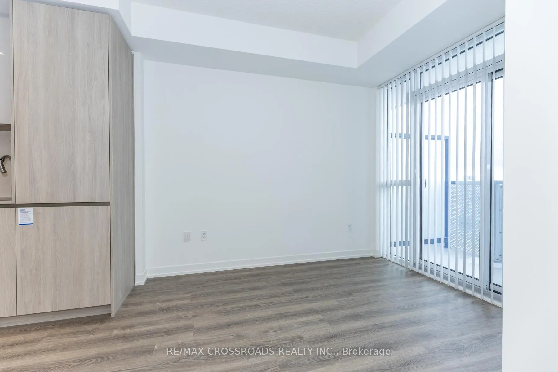 Photo 17 of Unit 5807, 8 Interchange Way, Vaughan, Vaughan Corporate Centre — HOMEH