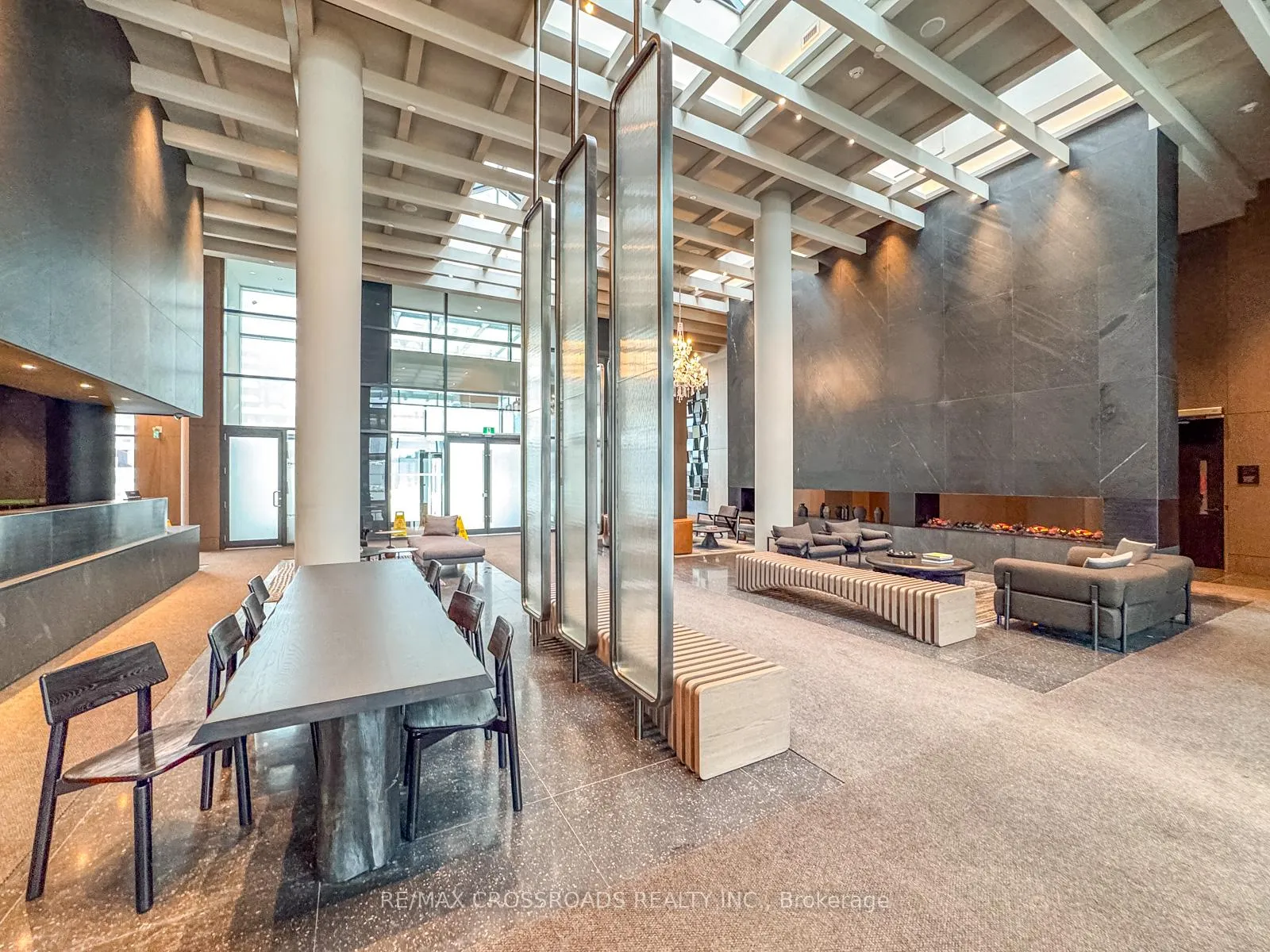 Photo 33 of Unit 5807, 8 Interchange Way, Vaughan, Vaughan Corporate Centre — HOMEH