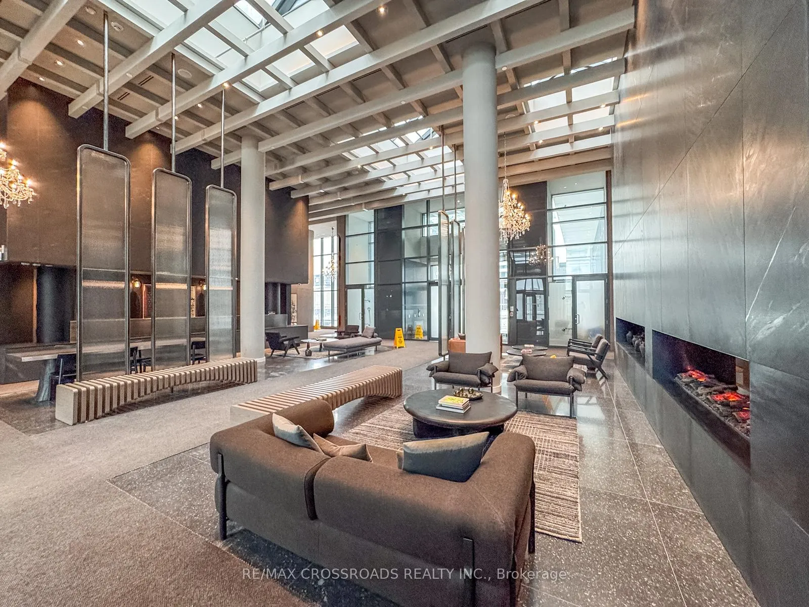 Photo 34 of Unit 5807, 8 Interchange Way, Vaughan, Vaughan Corporate Centre — HOMEH