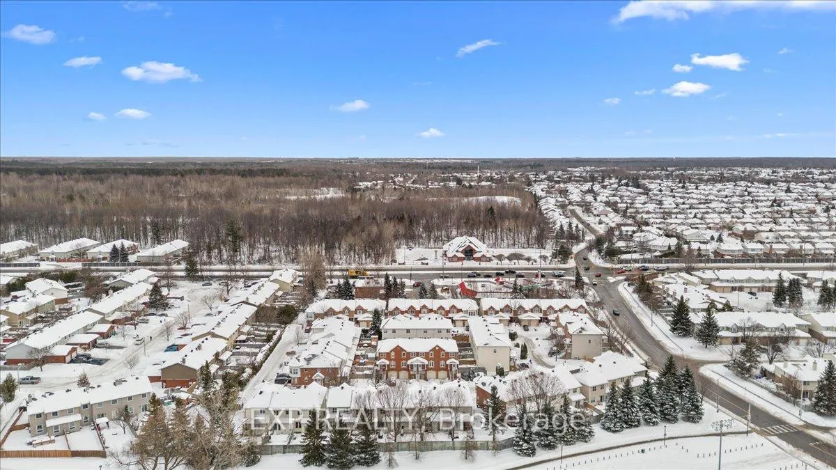 Photo 44 of 44 Coralbell Private, Ottawa, Hunt Club Park/Greenboro — HOMEH