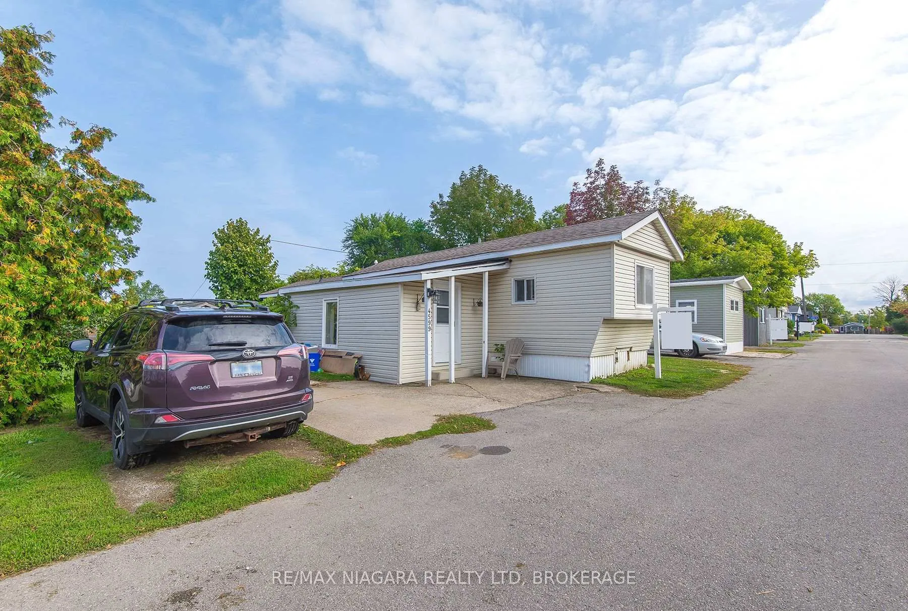 Photo 1 of 4599 Abigail Lane, Lincoln, Beamsville — HOMEH