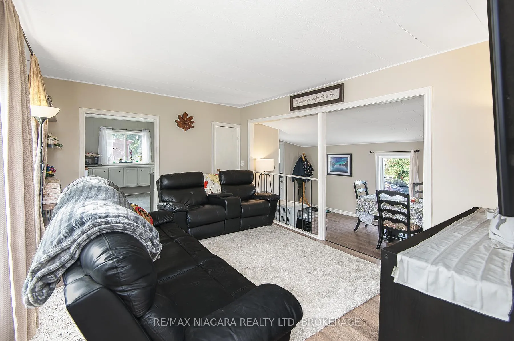 Photo 15 of 4599 Abigail Lane, Lincoln, Beamsville — HOMEH