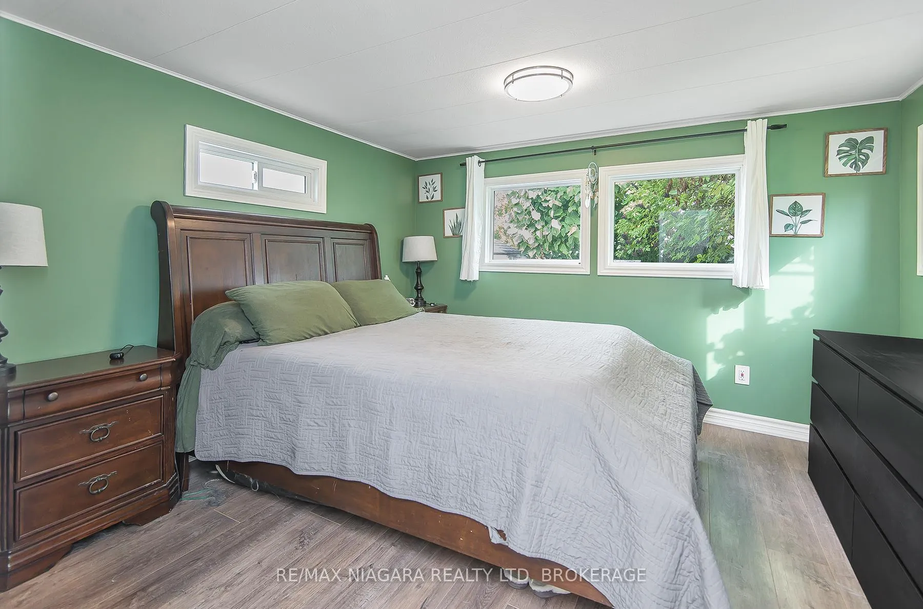 Photo 23 of 4599 Abigail Lane, Lincoln, Beamsville — HOMEH