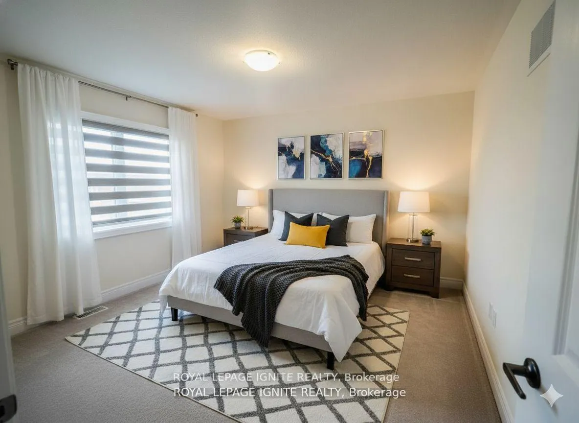 Photo 24 of 114 Whitehand Drive, Clarington, Newcastle — HOMEH