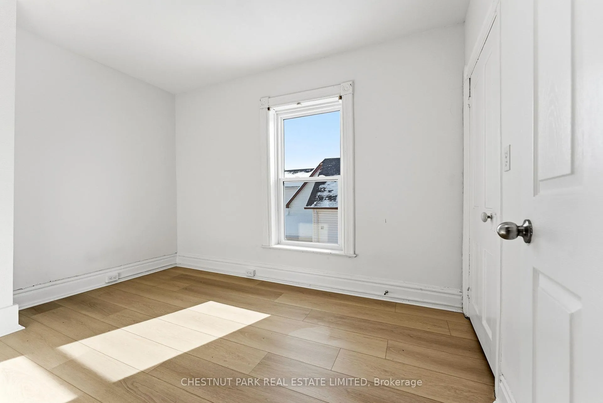 Photo 20 of 43 Dunbar Street, Belleville, Belleville Ward — HOMEH