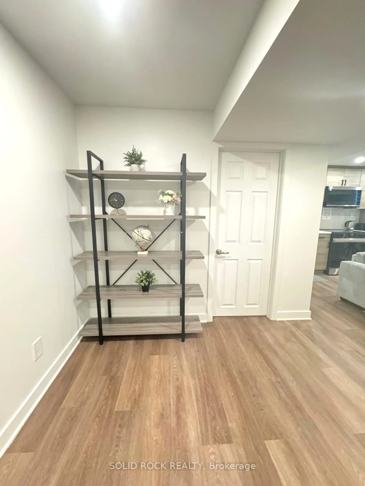Photo 3 of Unit B, 1117 Apolune Street, Ottawa, Barrhaven - Half Moon Bay — HOMEH
