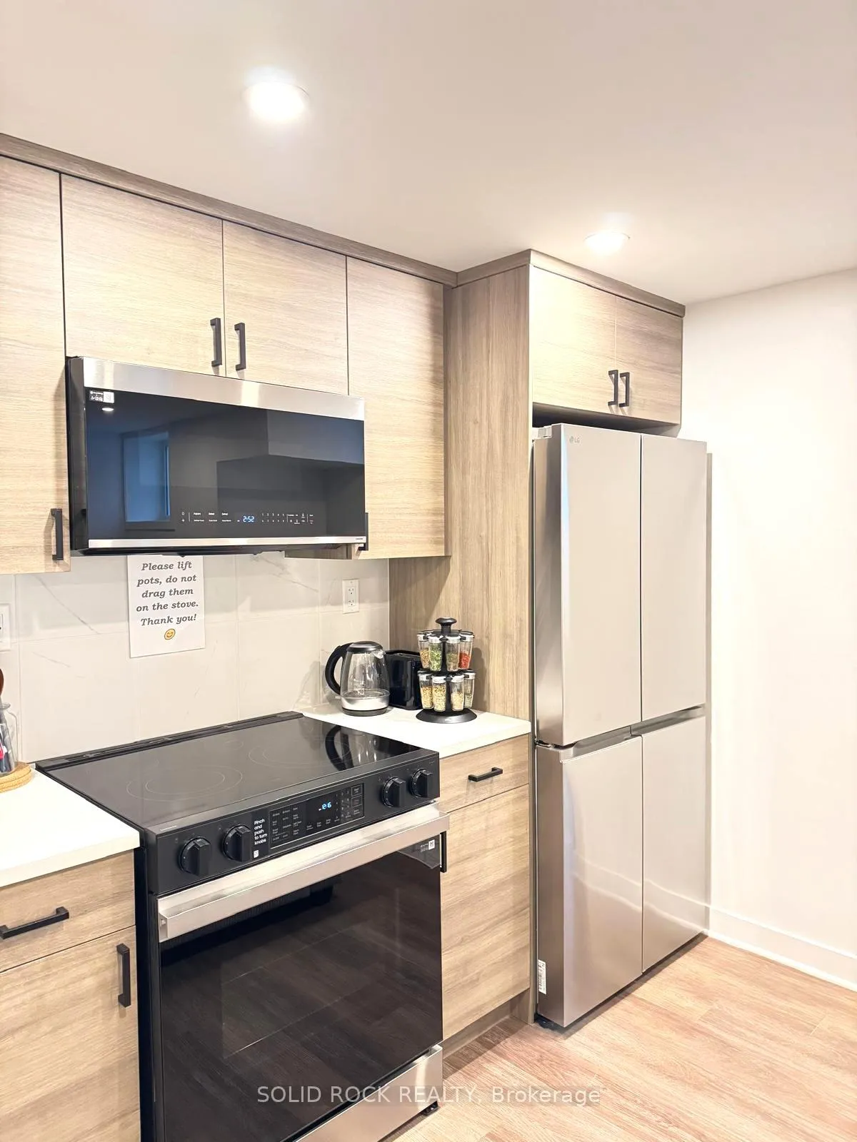 Photo 7 of Unit B, 1117 Apolune Street, Ottawa, Barrhaven - Half Moon Bay — HOMEH
