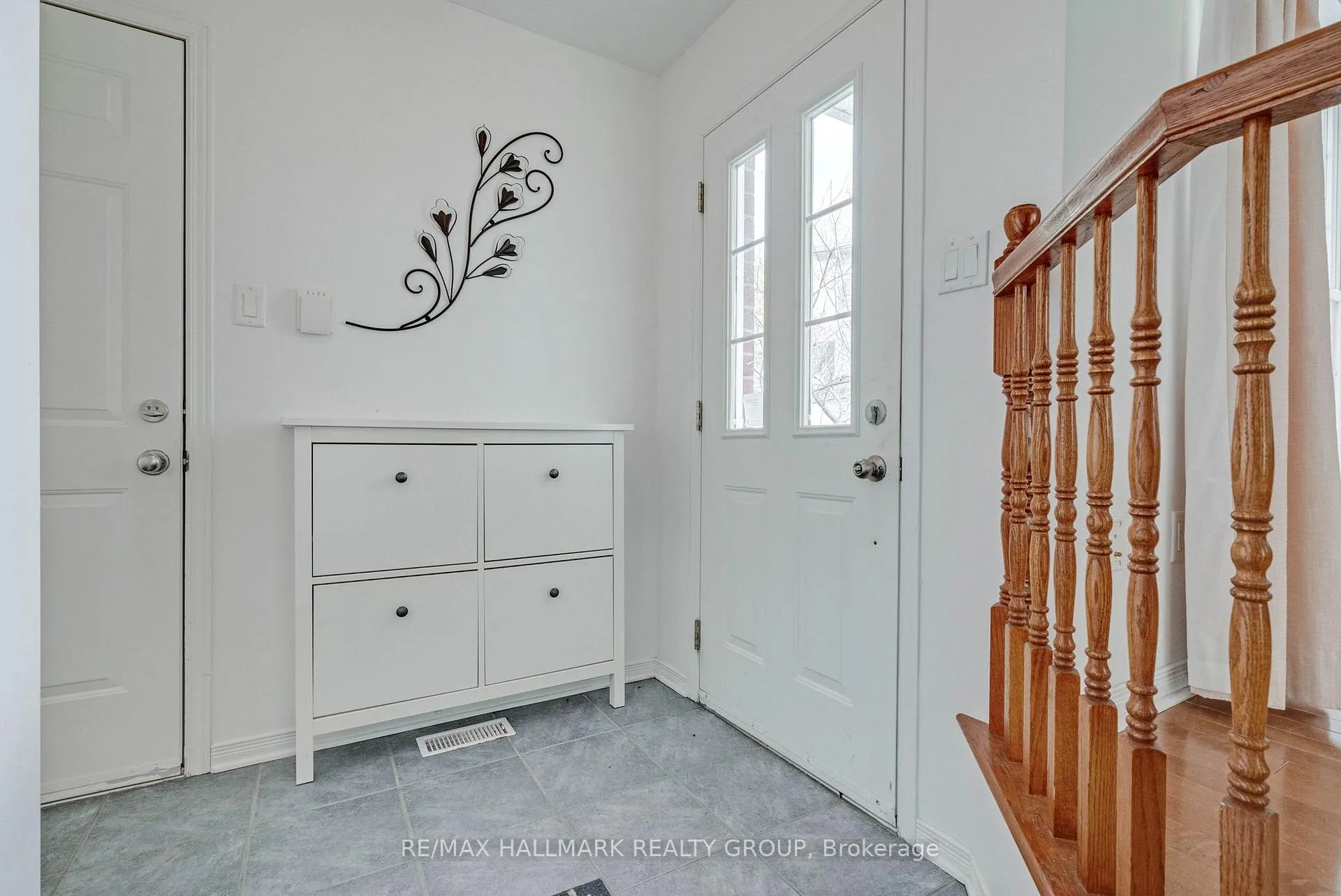 Photo 5 of 548 Aberfoyle Circle, Ottawa, Kanata - Morgan's Grant/South March — HOMEH