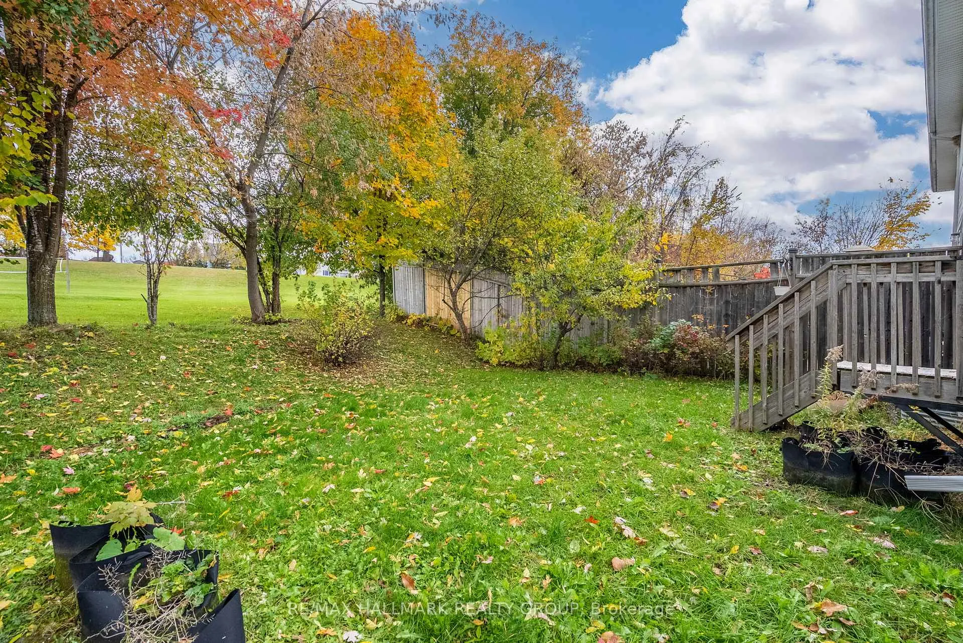 Photo 40 of 548 Aberfoyle Circle, Ottawa, Kanata - Morgan's Grant/South March — HOMEH