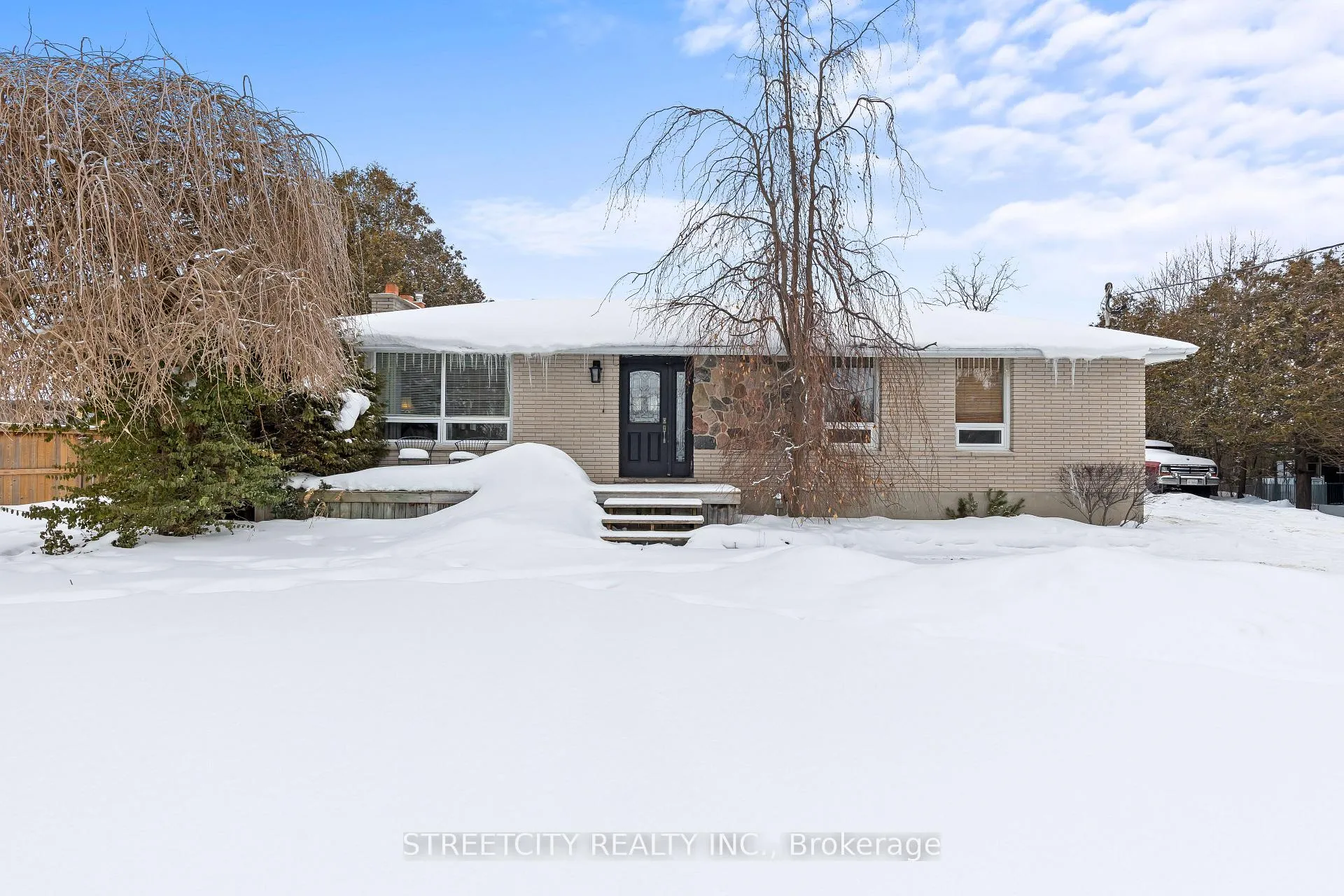 Photo 1 of 2632 Catherine Street, Thames Centre, Rural Thames Centre — HOMEH