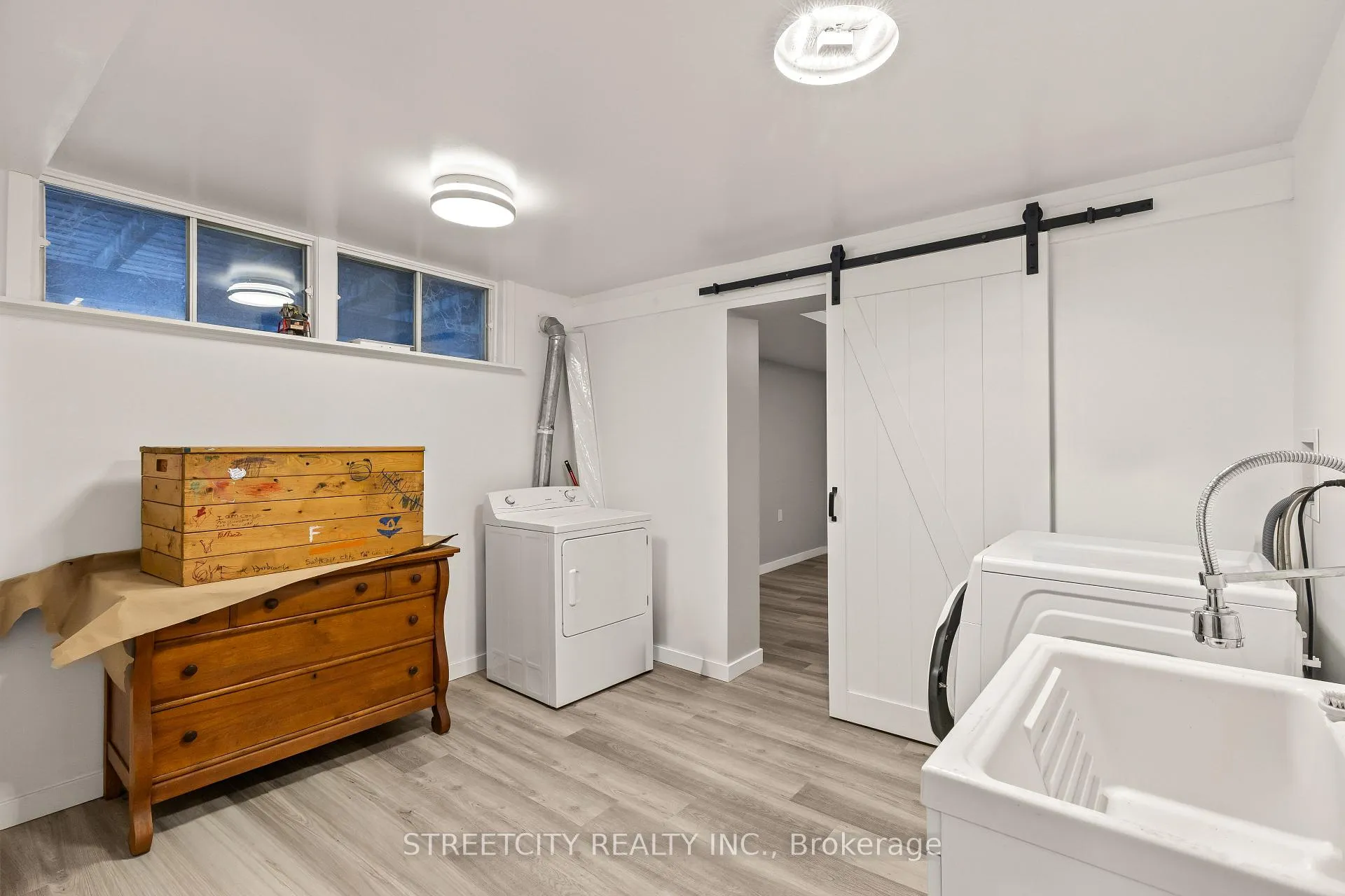 Photo 21 of 2632 Catherine Street, Thames Centre, Rural Thames Centre — HOMEH